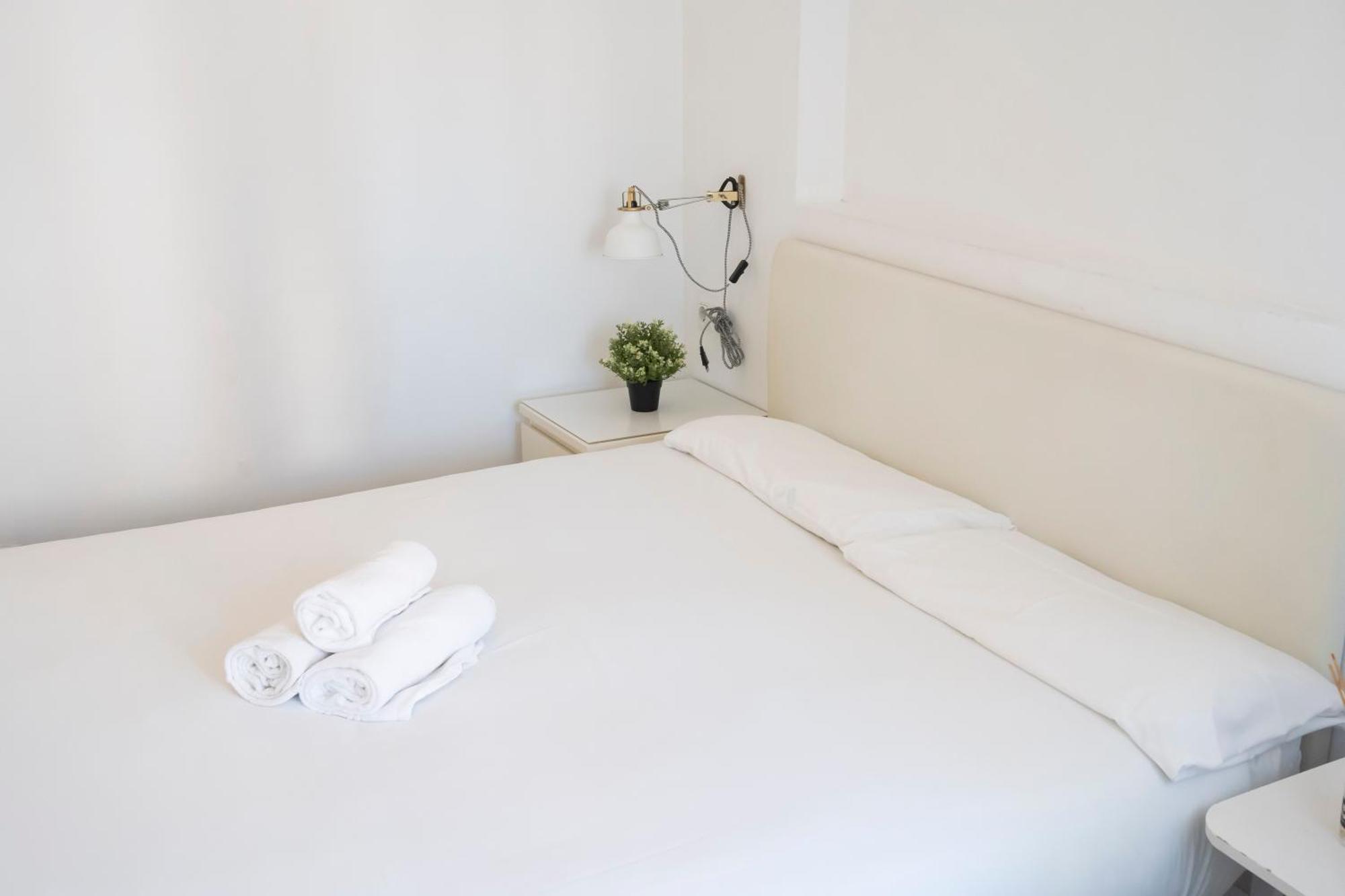 Apartamento Coqueto Малага Екстер'єр фото