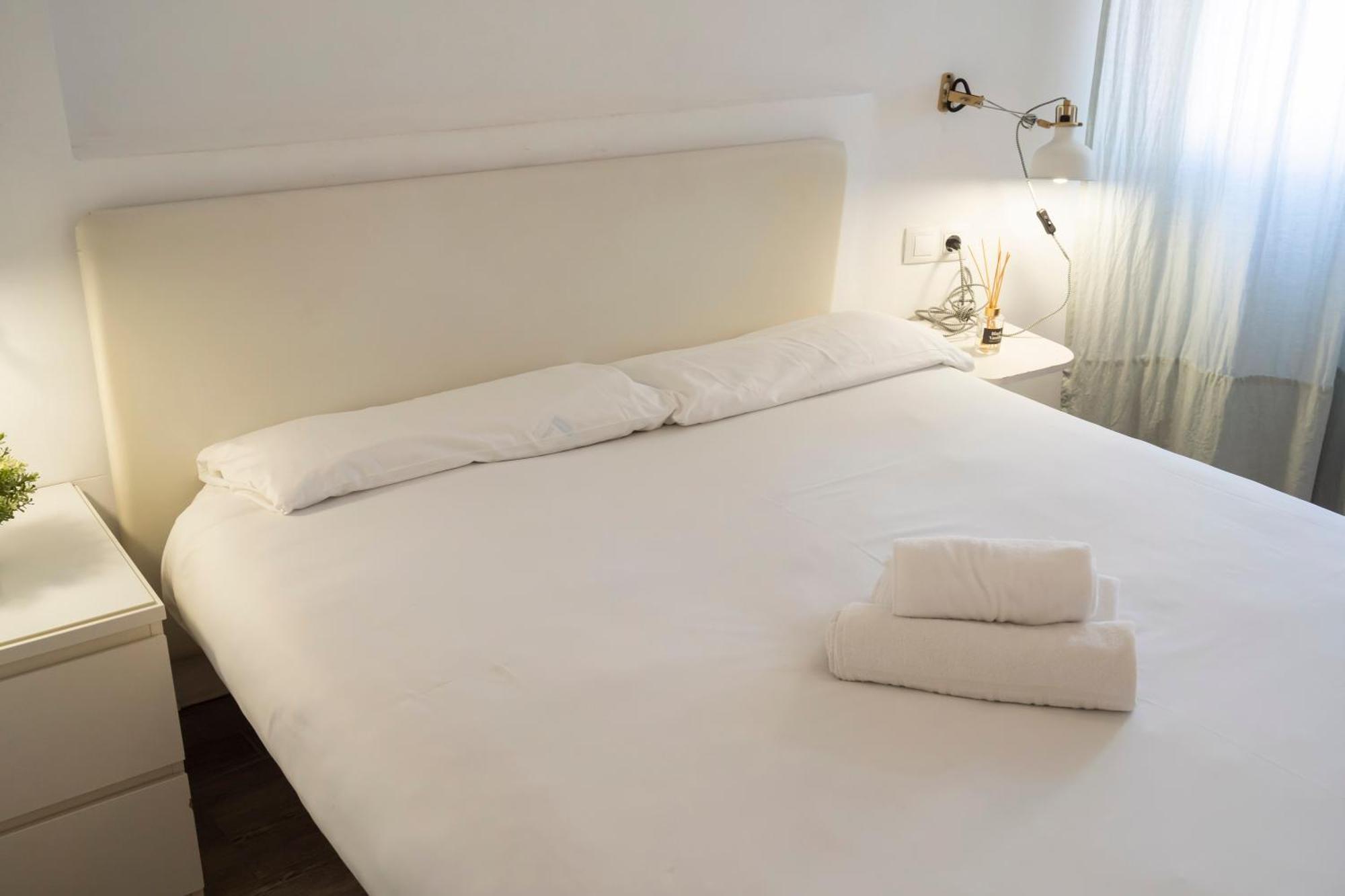 Apartamento Coqueto Малага Екстер'єр фото
