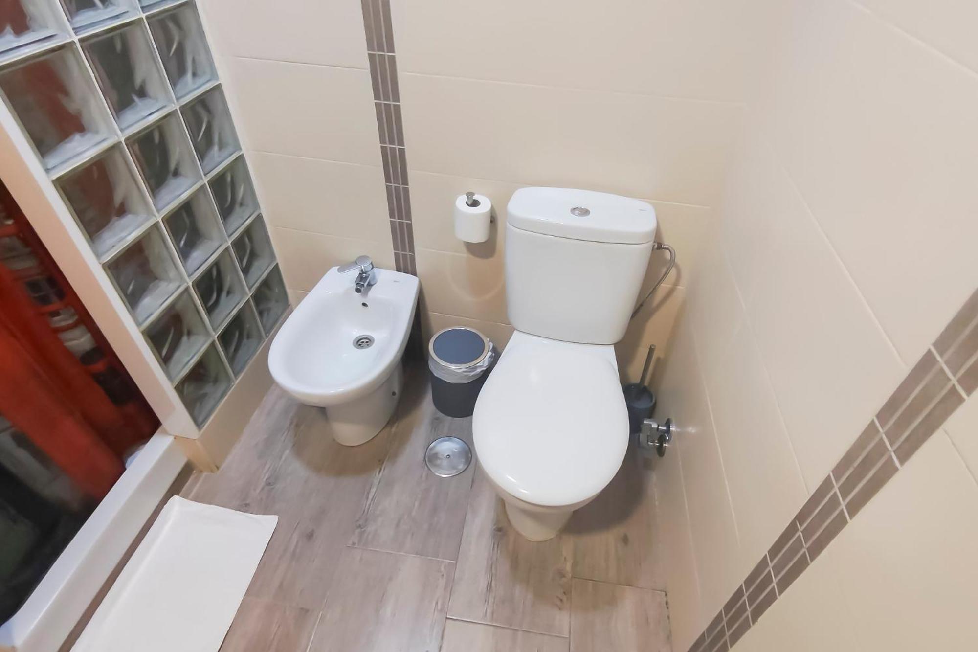 Apartamento Coqueto Малага Екстер'єр фото